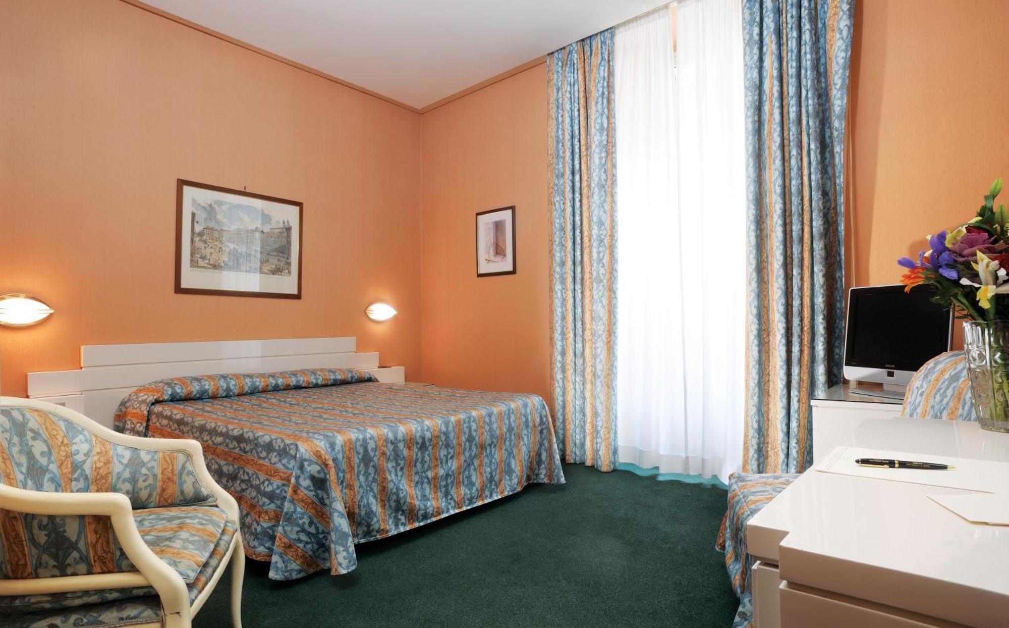 Hotel Patria Ρώμη Εξωτερικό φωτογραφία
